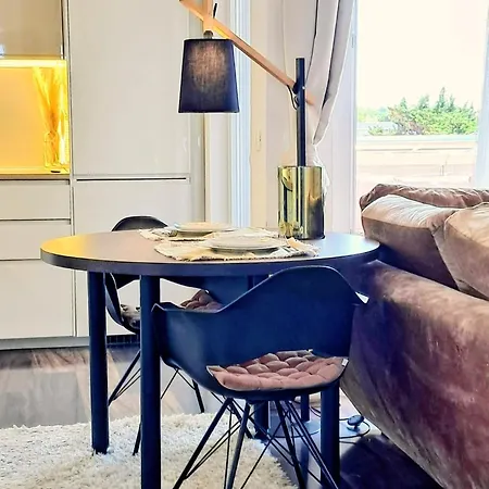 Apartman Island Luxury House
